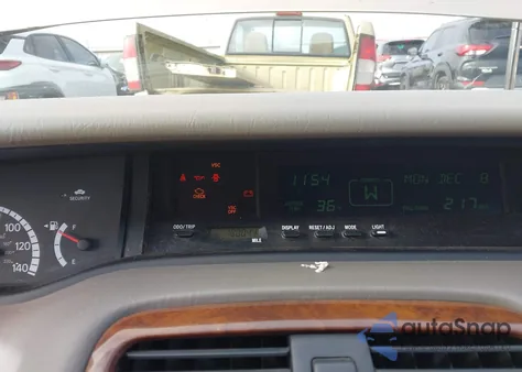 2002 Toyota Avalon Xls from USA, damaged, VIN 4T1BF28B72U219103